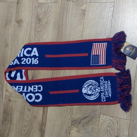 Scarf Copa America Centenario 2016  (USA) - Picture 1 of 5